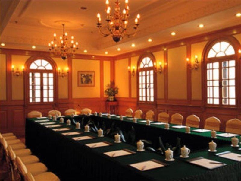 Jin Jiang Pacific Hotel Shanghai Exterior photo