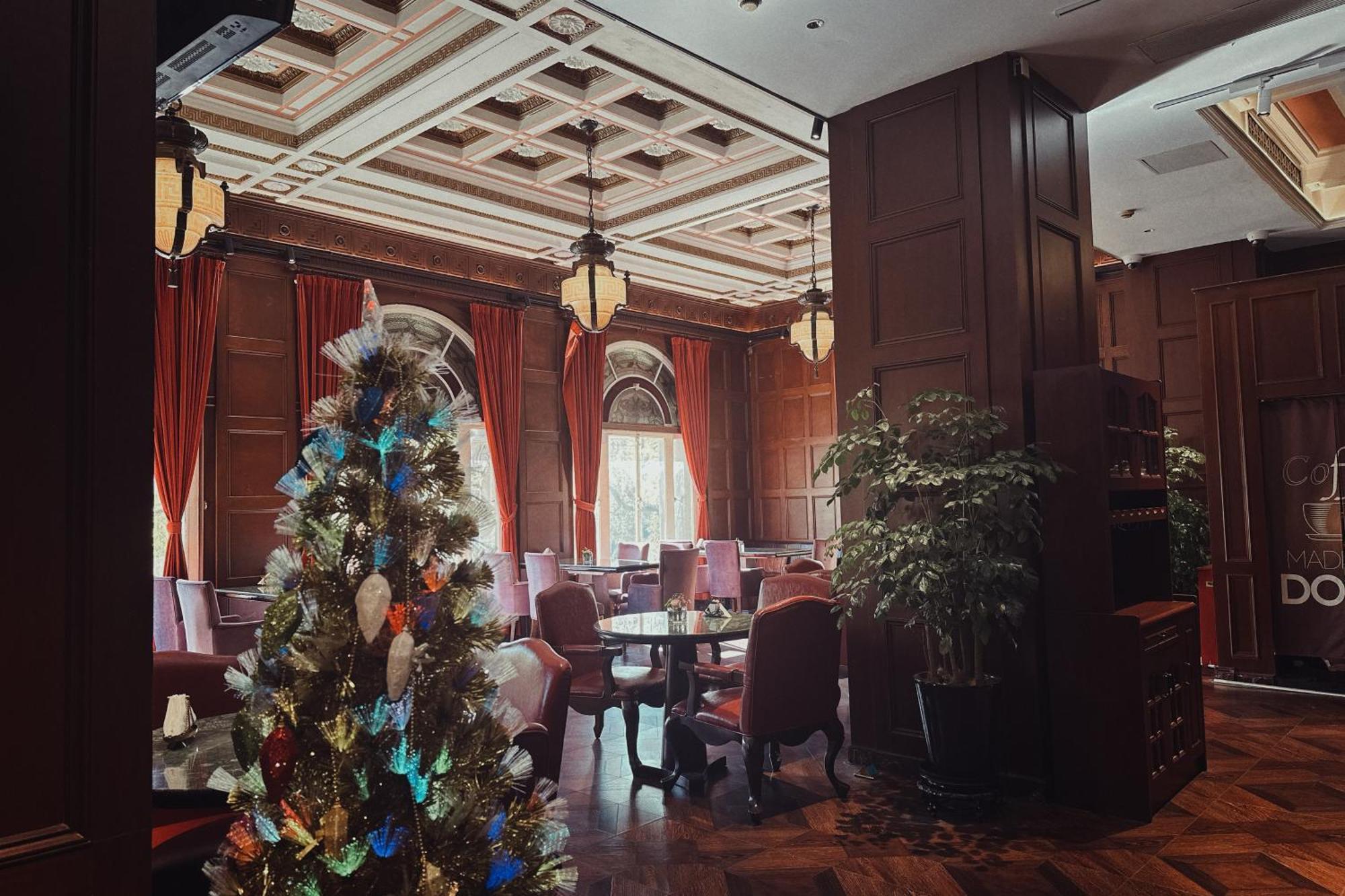 Jin Jiang Pacific Hotel Shanghai Exterior photo