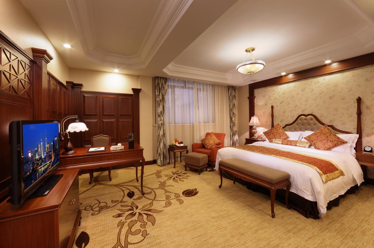 Jin Jiang Pacific Hotel Shanghai Exterior photo