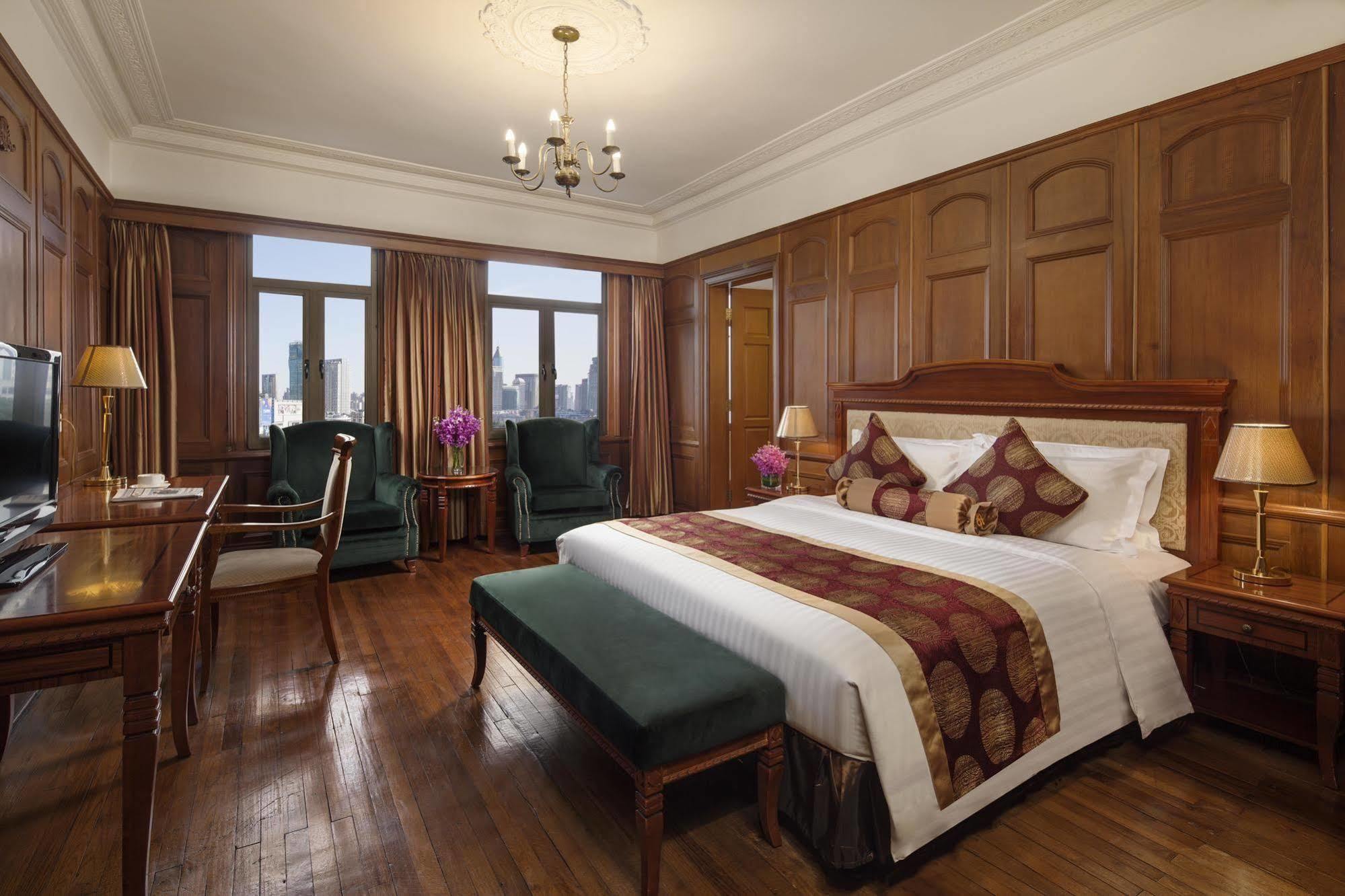 Jin Jiang Pacific Hotel Shanghai Exterior photo